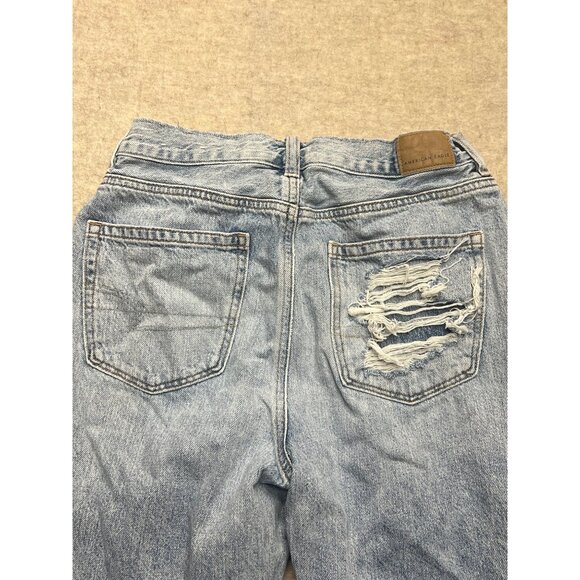 American Eagle Outfitters | Mom Jean | Destroyed Distressed | Size 8 - Picture 8 of 14